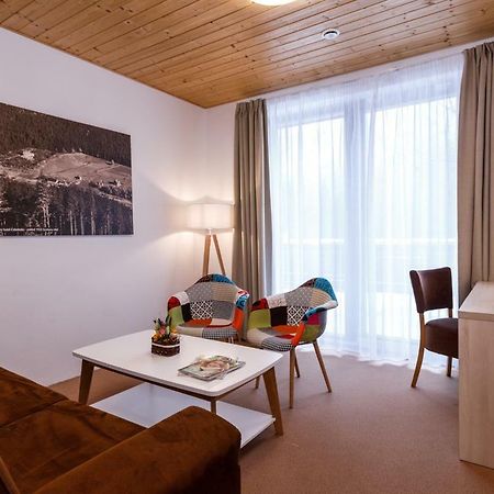 Horsky Hotel Celadenka / Mountain Resort Čeladná Εξωτερικό φωτογραφία