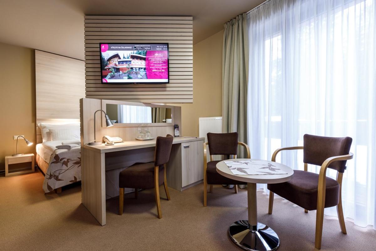 Horsky Hotel Celadenka / Mountain Resort Čeladná Εξωτερικό φωτογραφία
