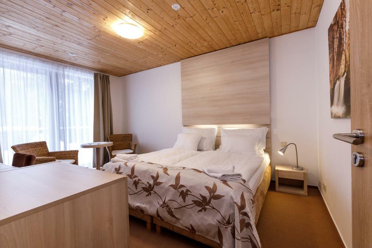 Horsky Hotel Celadenka / Mountain Resort Čeladná Εξωτερικό φωτογραφία